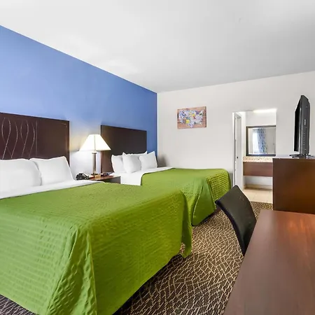 Econo Lodge-3